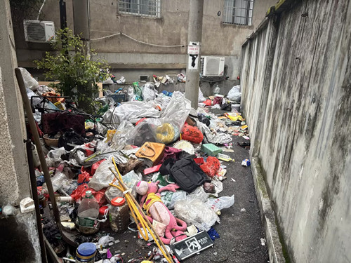 富民城社区：攻坚治脏乱，老旧巷道“焕新颜”