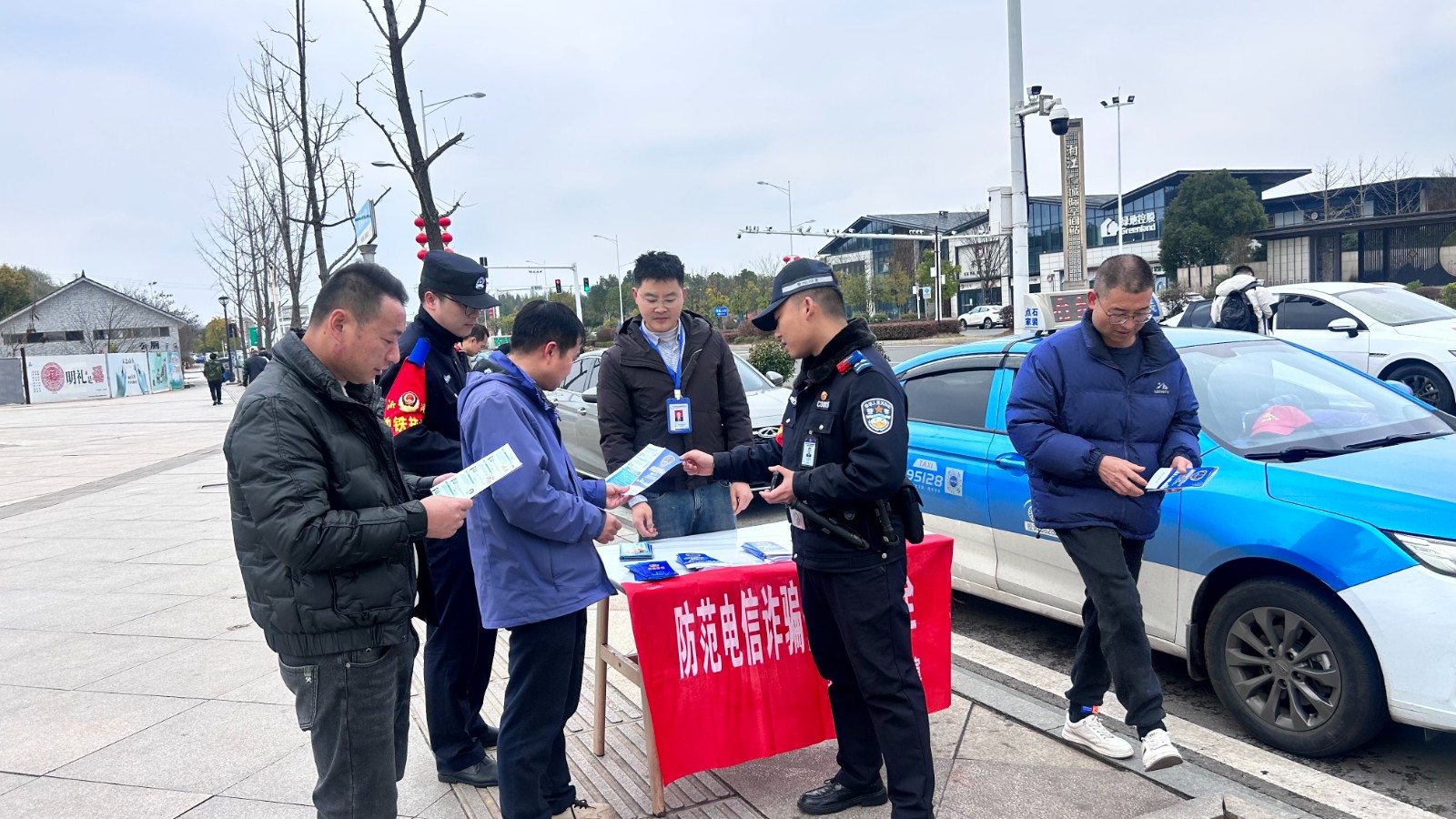 桃李社区开展节后反诈宣传 守护外出务工人员“钱袋子”