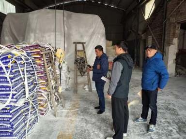 楠竹山镇：专家“巡诊”把脉安全，助力企业复工复产