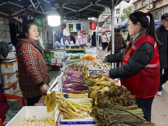 福利社区：筑牢毒蘑菇安全防线 守护居民“舌尖安全”