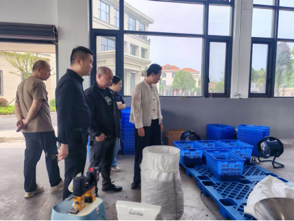 区委宣传部一行深入姜畲镇塔岭村调研春耕生产工作，抢抓农时筑牢粮食安全根基
