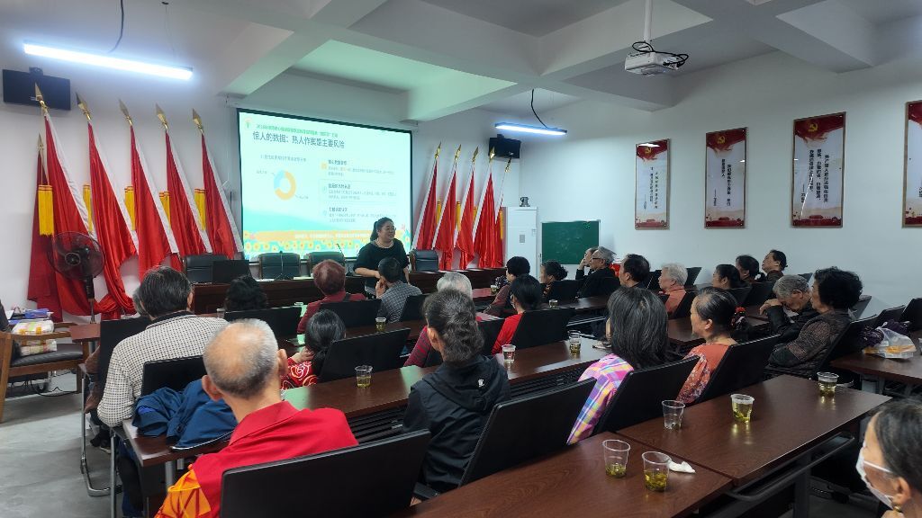 车站路社区：“向阳花”行动护航成长