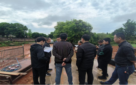 姜畲镇开展切坡建房地质灾害隐患治理 守护群众生命财产安全