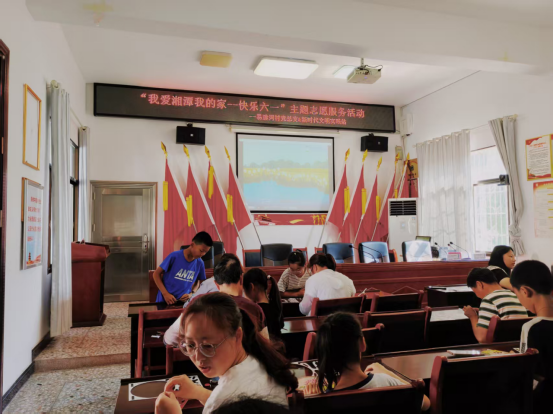 易建河村：在书香与剪影间，安全悄悄住进童心
