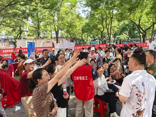 广园社区开展“粽情粽香迎端午 邻里温情暖广园”邻里节系列活动