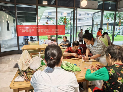 宝丰街社区：深耕医养协作新模式  筑牢银龄记忆守护网