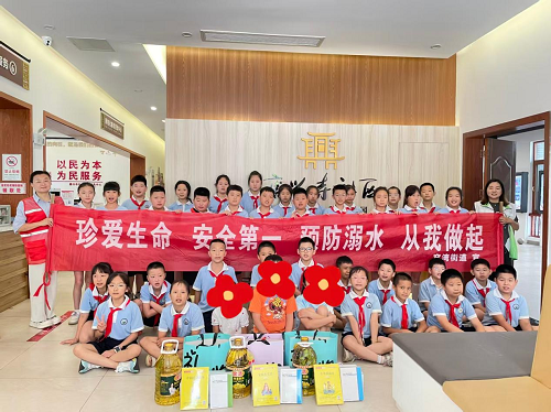 窑湾街道：筑牢防溺安全防线 守护平安夏日童年