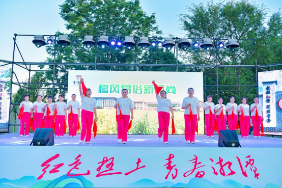 新风润莲城 快板传文明——姜畲镇青亭鼓舞队登台雨湖区移风易俗展演