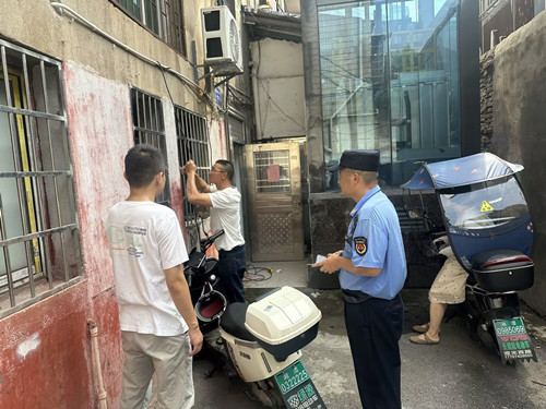 宝丰街社区开展飞线充电专项集中整治行动