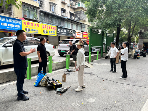 宝丰街社区增设充电桩，破解居民充电难题