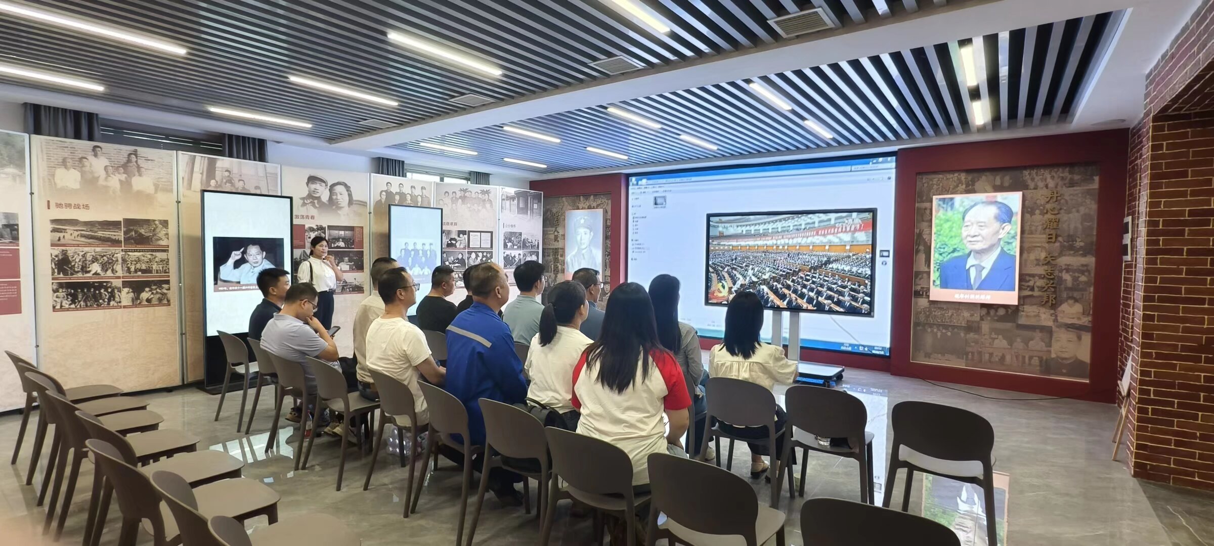 【喜迎党代会 我们的答卷】广场街道：党建领航五载深耕 实干绘就老城睦邻善治新答卷