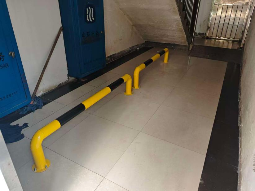 高岭社区：一栏隔隐患 铁栏护万家