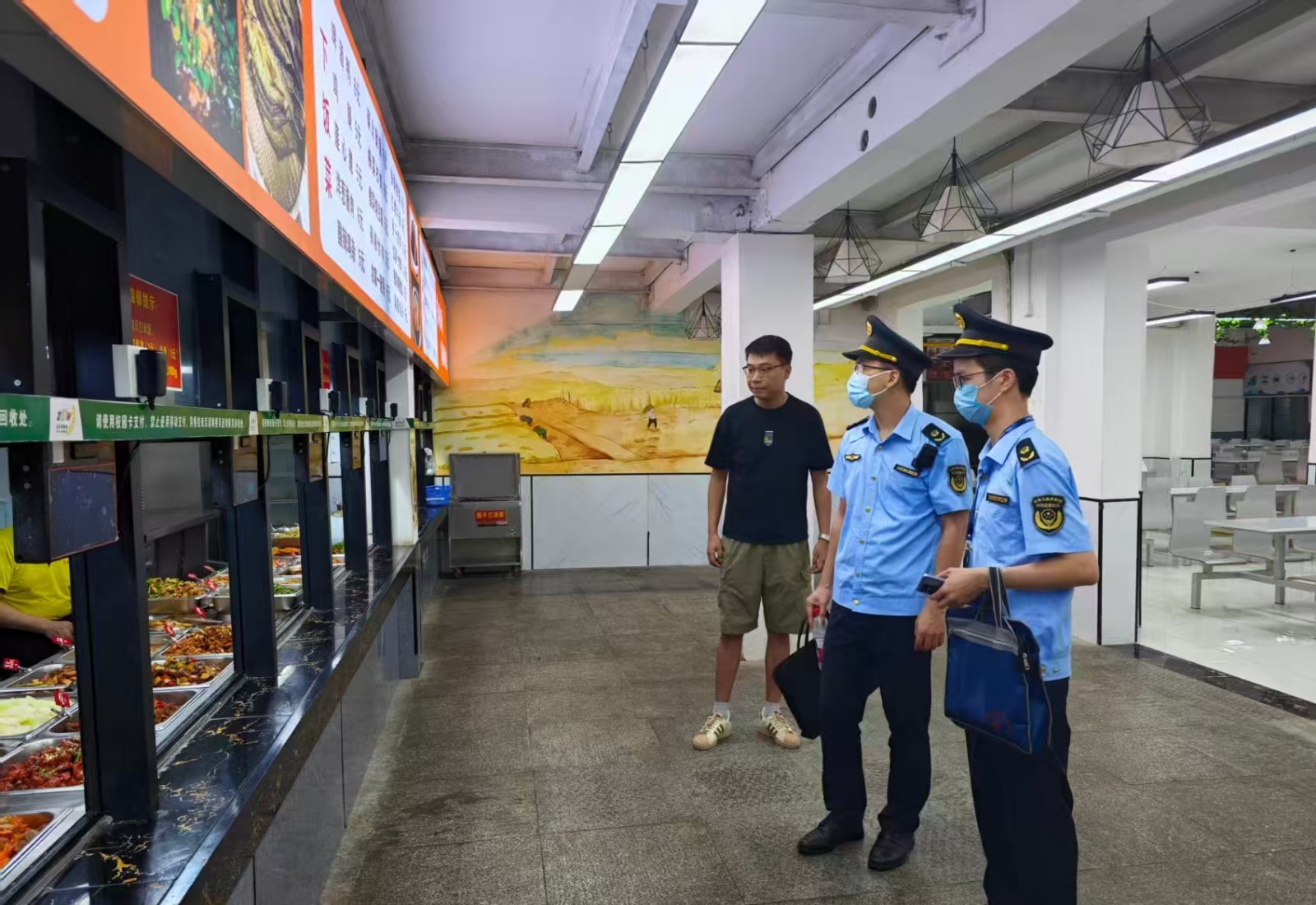 雨湖区市场监督管理局：全力护航开学季 筑牢校园食品安全“防护网”
