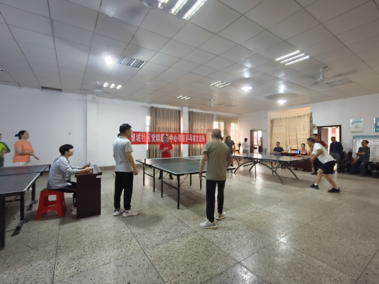 繁城社区：居民自办乒乓赛事，小球串联邻里温情