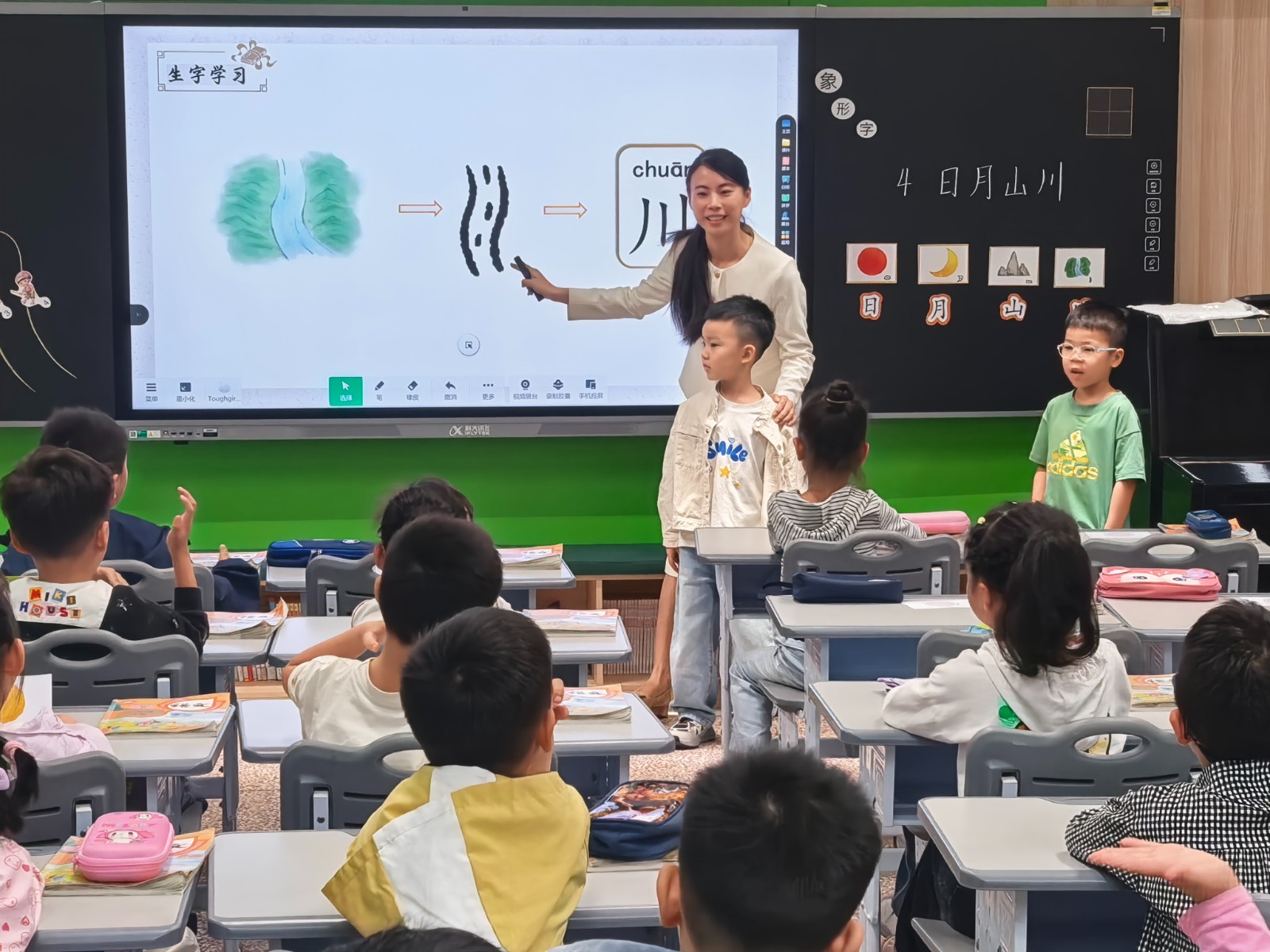 风车坪学校结对帮扶共同体开展课堂教学竞赛初赛