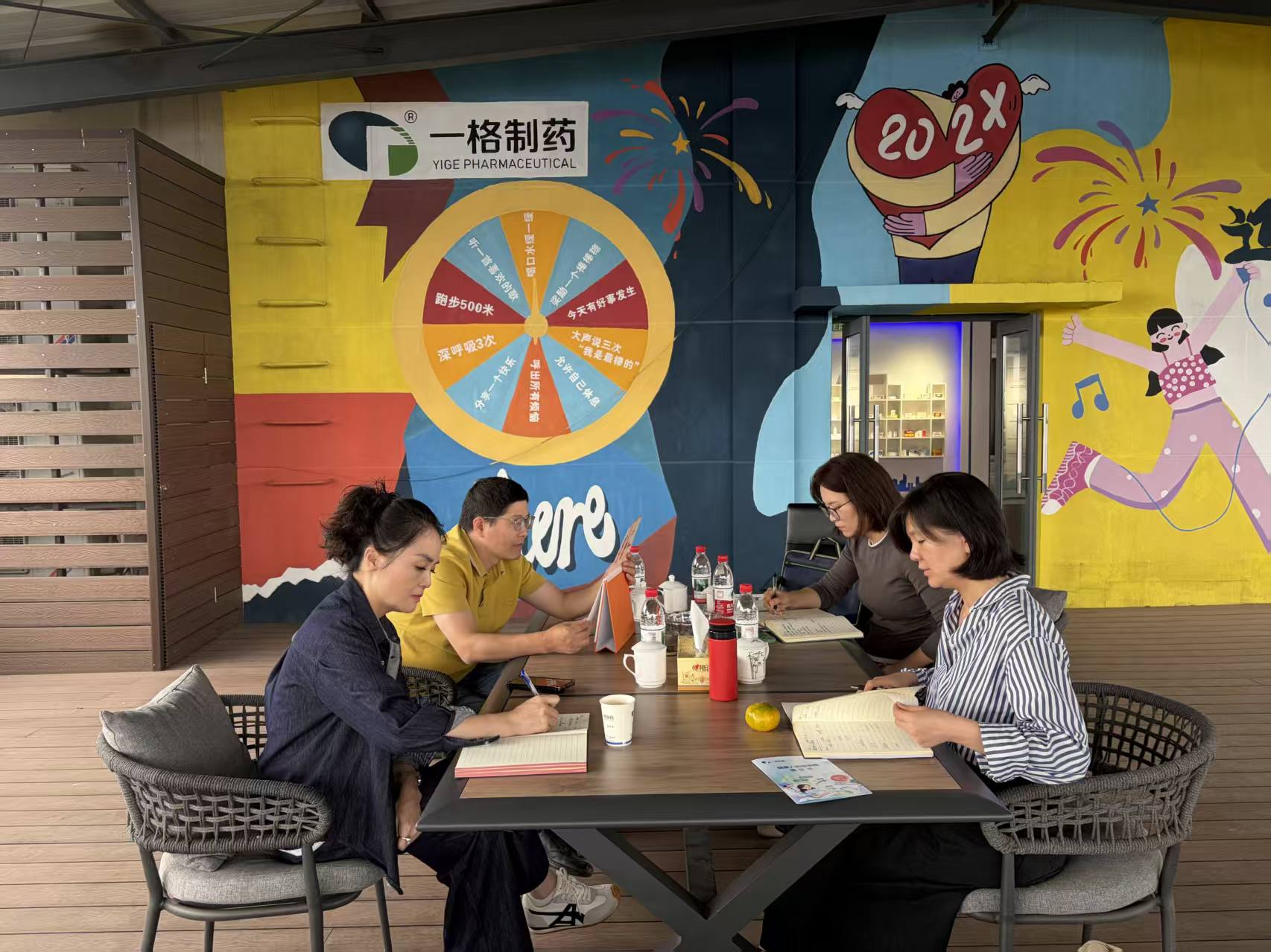 雨湖区科工信局：组织医药产业产销对接，服务企业提质扩能